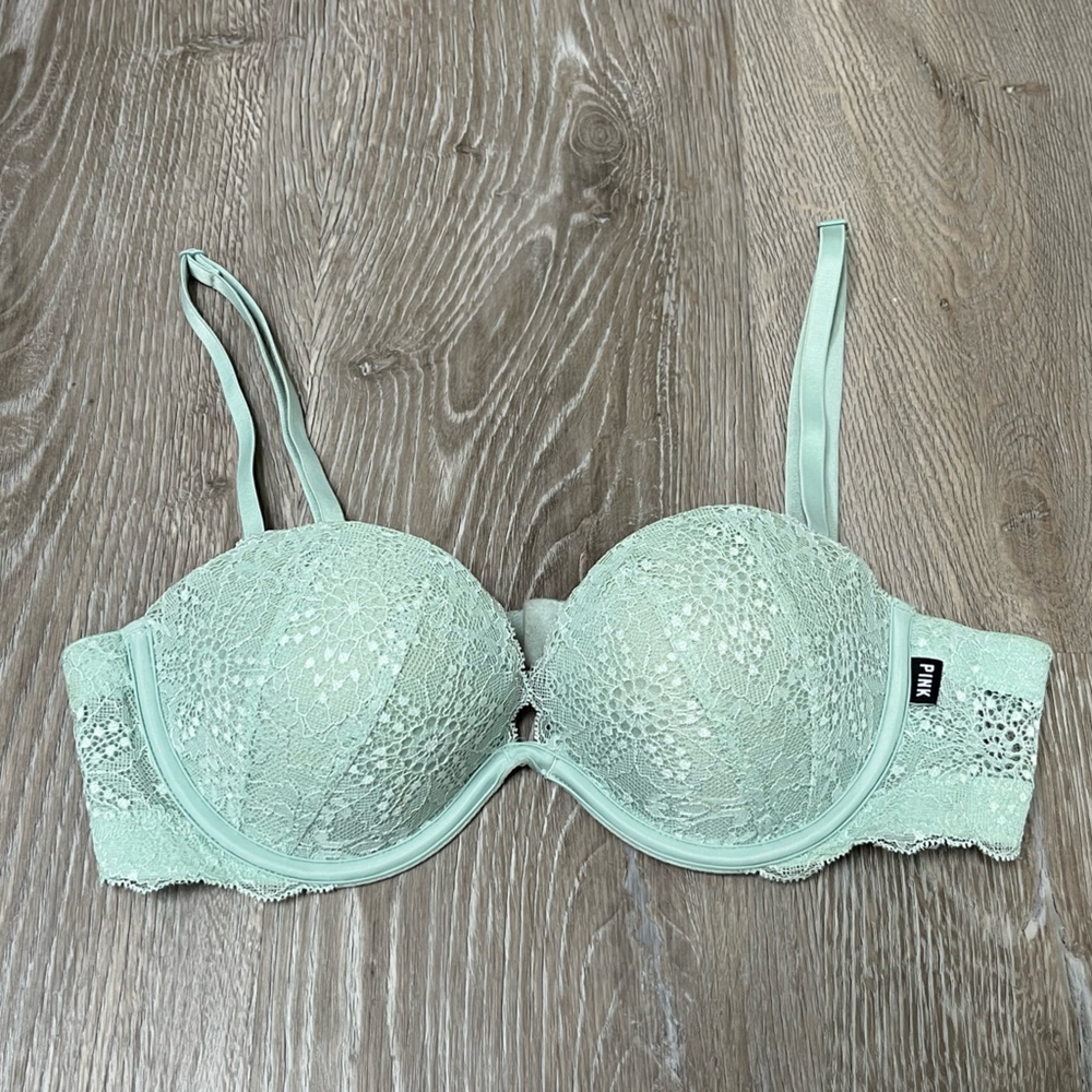 Victoria Secret PINK Laced Push-up Bra 34A
